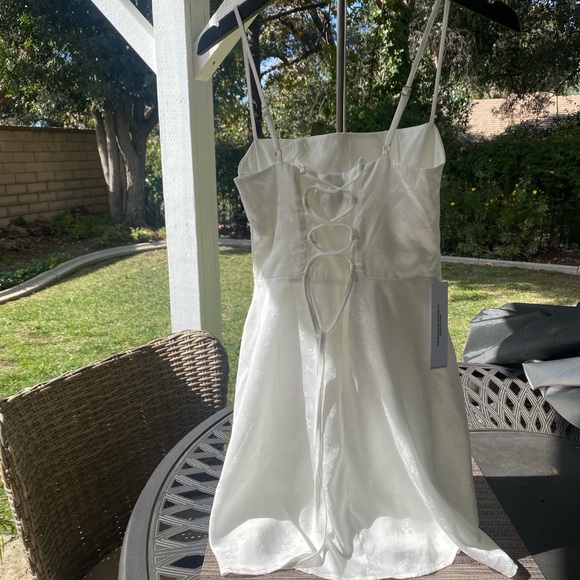 Princess Polly White Mini Dress - Picture 3 of 7